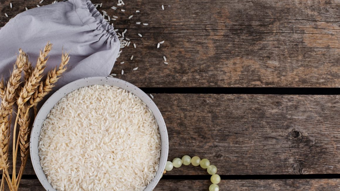 Keluarkan Zakat, di Tempat Mencari Nafkah atau di Kampung?